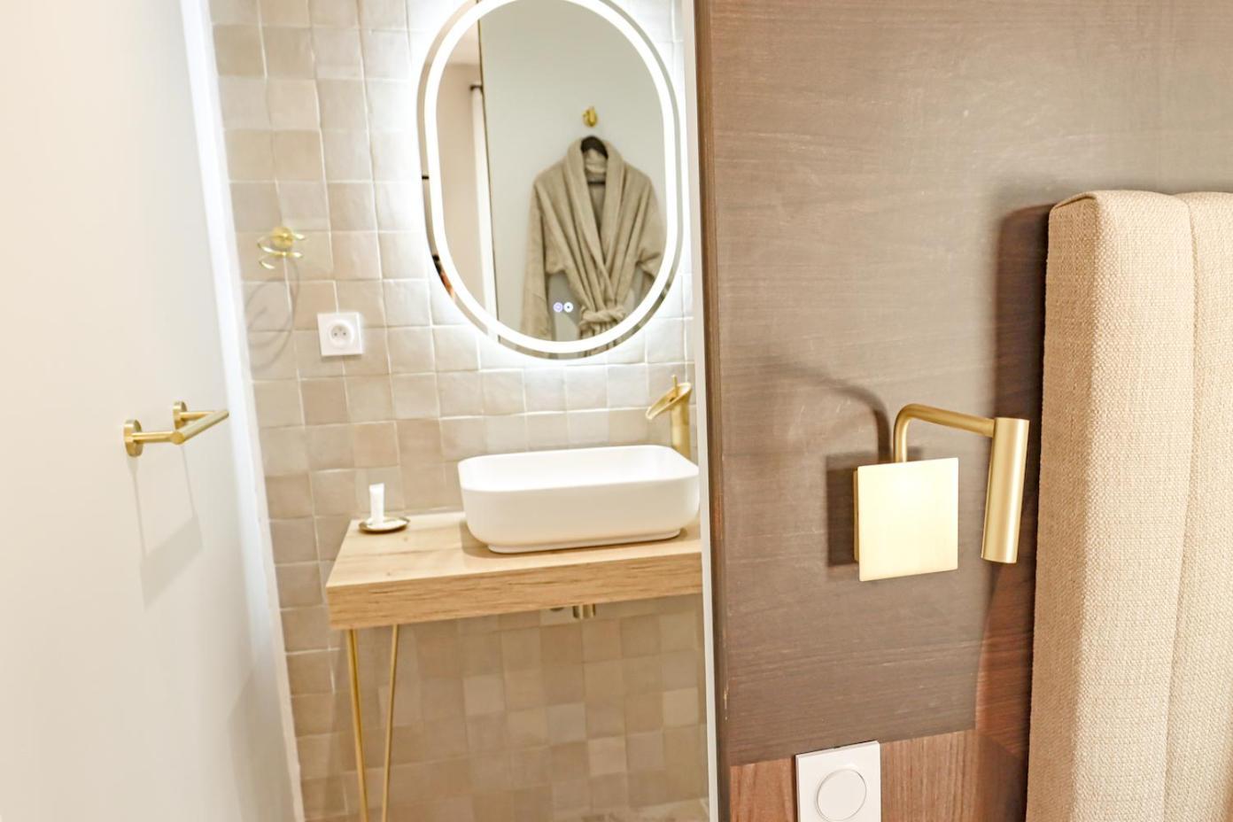 Les Gites De Laure - L'Eden Romantique, Chambres Hotes, Spa Prive, Couloir De Nage, Adults Only Malves-en-Minervois Экстерьер фото